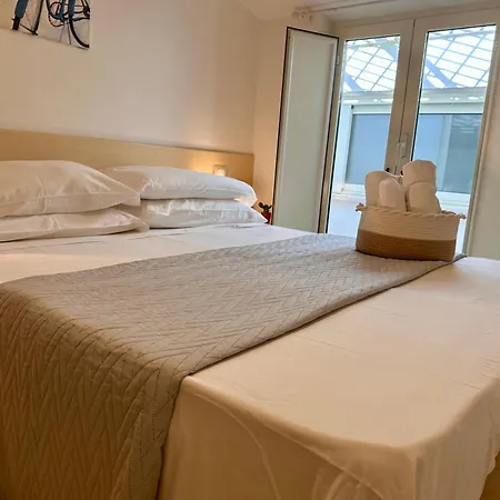 Paradise Complex 3* Sperlonga