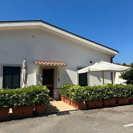 Paradise Complex Aparthotel